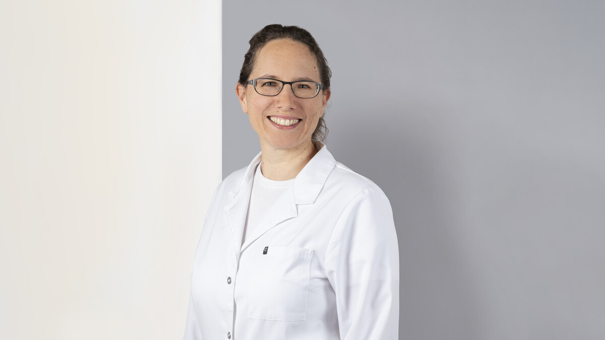 Porträt von Dr. Alexandra Dopplinger, Chief Medical Officer