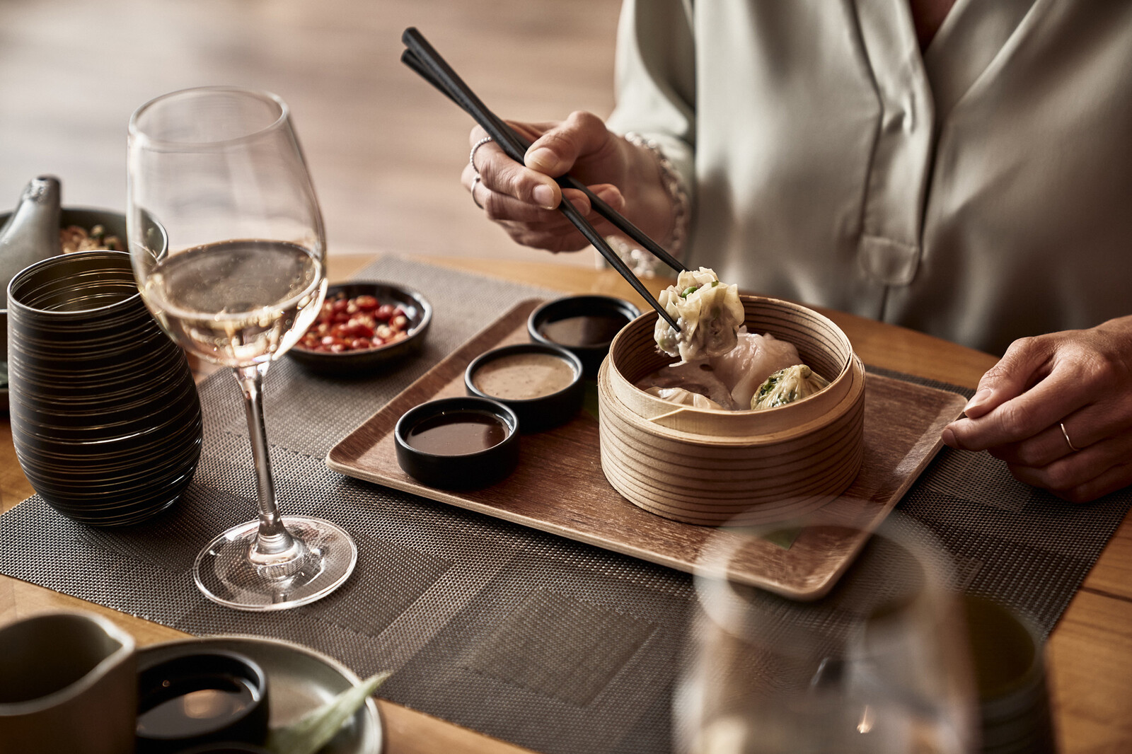 Blick auf ein gedämpftes Gericht im Restaurant Namun.