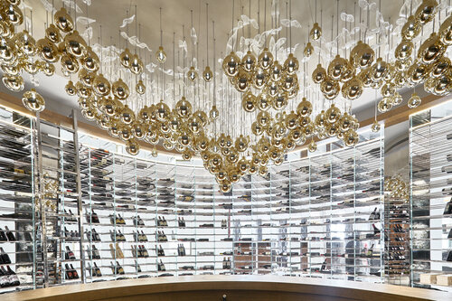 Blick in den gläsernen Weinschrank im Restaurant Verve by sven.