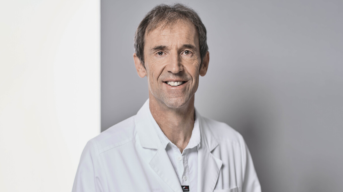 Ein Porträt von Dr. med. Christian Schlegel, Facharzt FMH für physikalische Medizin & Reha, Sportmedizin SGSM, manuelle Medizin SAMM.