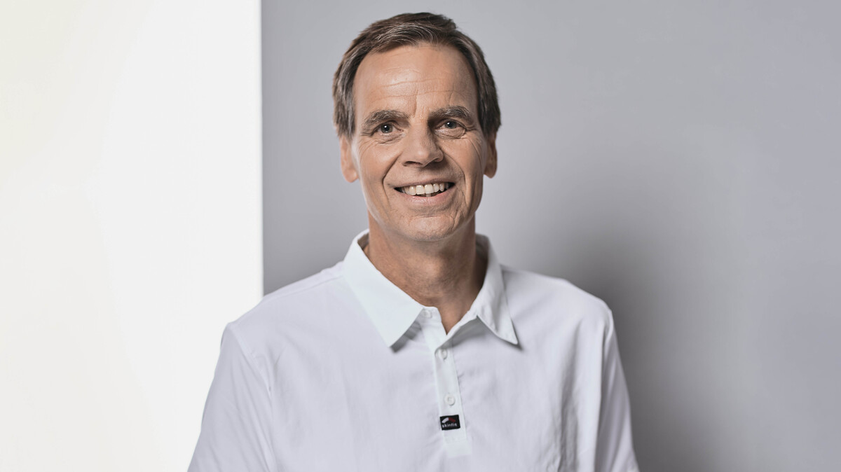 Ein Porträt von Dr. med. Wolfgang Thies, Facharzt FMH für innere Medizin, Rheumatologie und Osteologie (DVO).