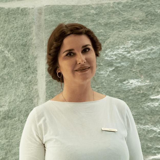 NANCY PETERMANN – Kosmetikerin, Thermal Spa