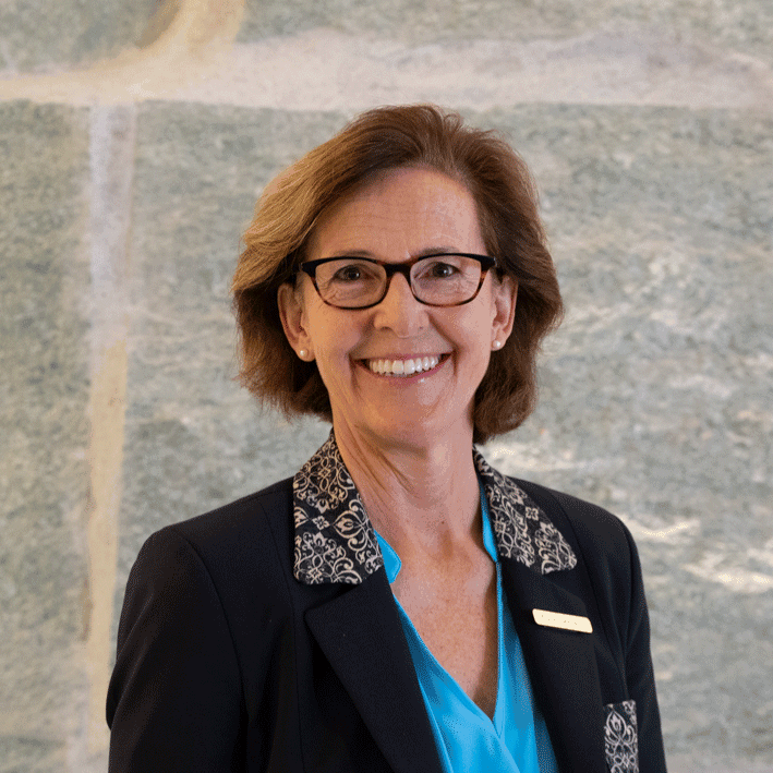 CORINA AMREIN – Rezeptionistin, Thermal Spa